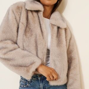 Maeve Cropped Faux Fur Jacket Grey Mink Zip Front Size L NWT